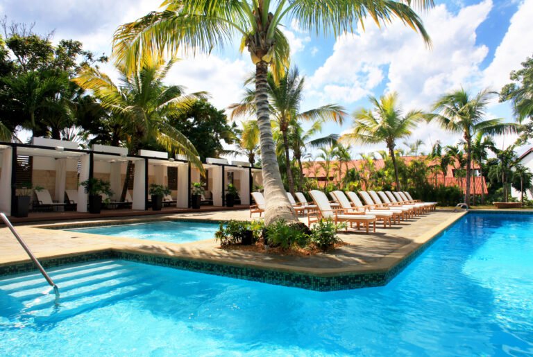 3 Pool_ Central Area