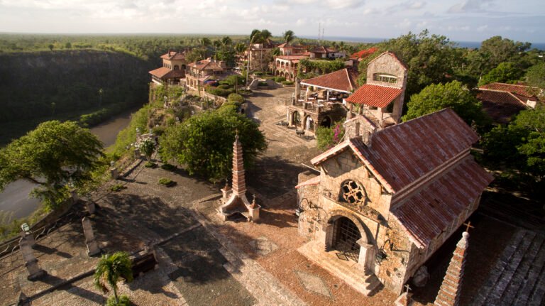 Altos Chavon 2